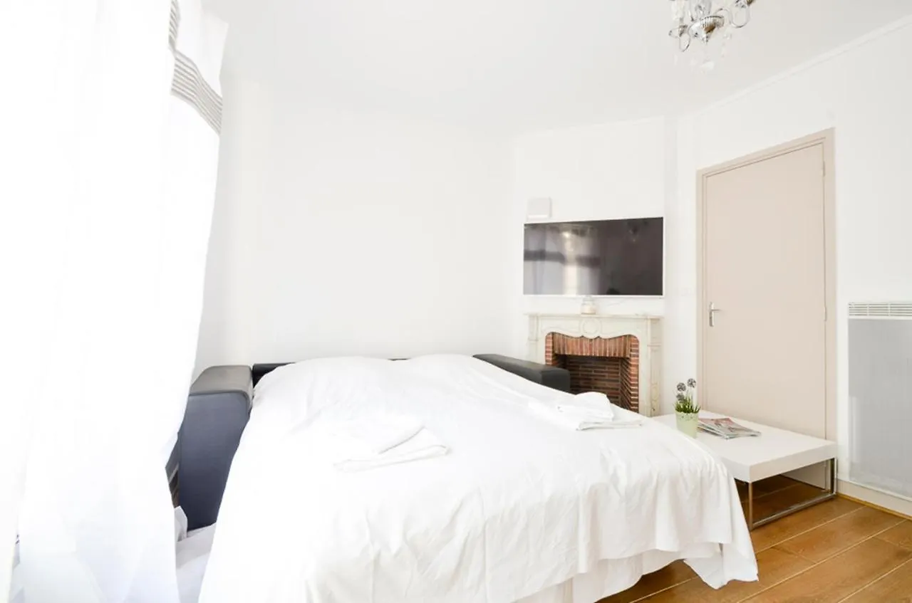 Elysees Apart Otel 2*